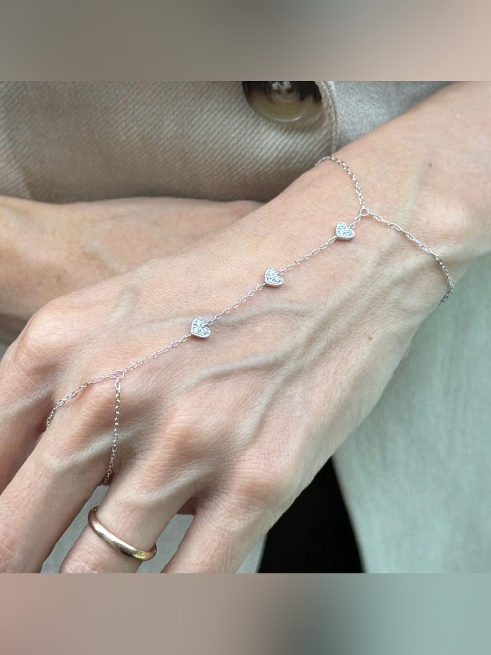 NEW! Delicate 925 Sterling Silver Heart Bracelet. Elegant Heart Chain A5-151